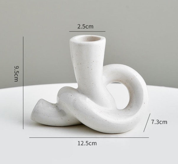 Ilumi Candleholders: Elevate Your Home Decor with Elegance and Sophistication
