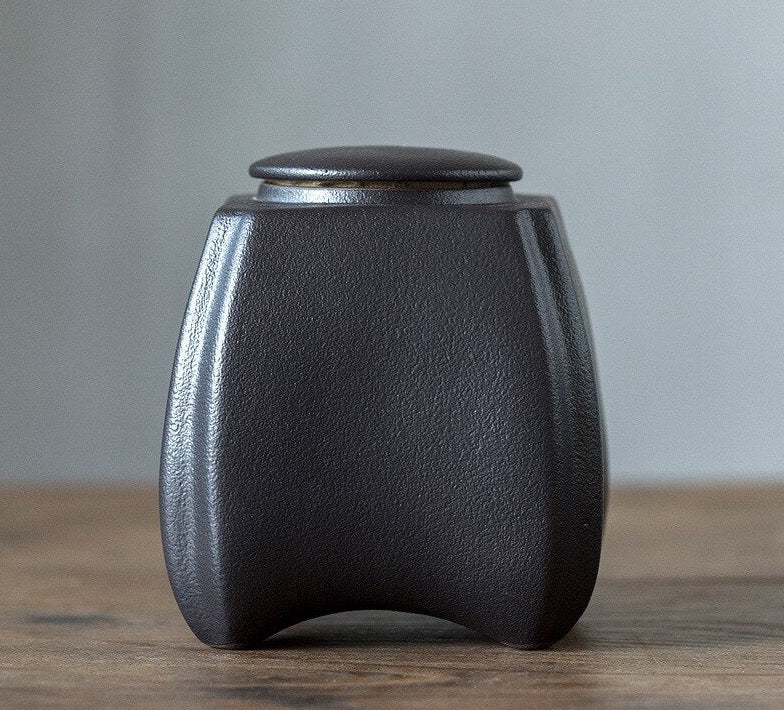 Retro Storage Jar: A Charming and Functional Kitchen Essential